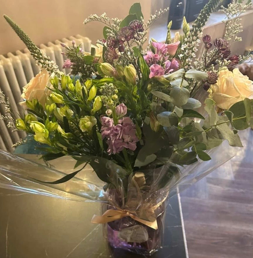 Vase/Basket Arrangements